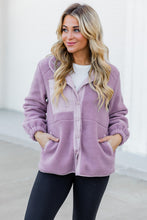 Load image into Gallery viewer, Orchid Petal Sherpa Contrast Trim Zipped Pocket Jacket