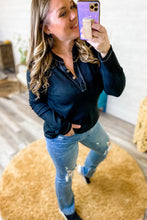 Load image into Gallery viewer, Black Plus Size Contrasting Topstitch Ribbed Henley Top