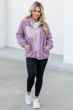 Load image into Gallery viewer, Orchid Petal Sherpa Contrast Trim Zipped Pocket Jacket