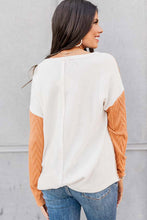 Load image into Gallery viewer, Long Sleeve Colorblock Chest Pocket Textured Knit Top