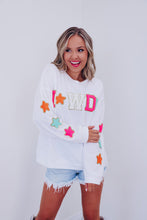 Load image into Gallery viewer, White Glitter Howdy Patch Graphic Casual Sweatshirt