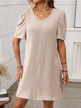 Load image into Gallery viewer, 3884d168-00d0-40b6-a97f-efa73daaebd3-Max