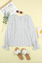 Load image into Gallery viewer, Black Floral Printed Crinkled Ruffled Bubble Sleeve Blouse