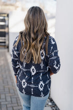 Load image into Gallery viewer, Gray Plus Size Aztec Print Exposed Seam Top