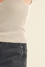 Load image into Gallery viewer, 72f2c2f8-1e01-42a9-8b8b-c3ca9a8adae6-Max