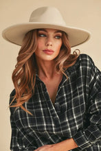 Load image into Gallery viewer, 9079c394-3ce9-41b8-ab26-b7af32e10ed1-Max