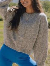 Load image into Gallery viewer, 9988356b-73b8-4596-a984-6a25471ac244-Max