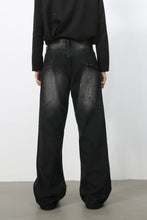 Load image into Gallery viewer, a2bdede0-ea7a-410e-9747-29bfb7fc62f0-Max