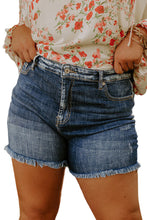 Load image into Gallery viewer, Plus Size Vintage Wash Frayed Denim Shorts
