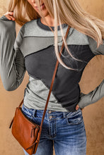Load image into Gallery viewer, Gray Expose Seam Color Block Ribbed Knit Top