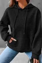 Load image into Gallery viewer, Black Lattice Textured Kangaroo Pocket Drawstring Hoodie