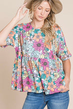 Load image into Gallery viewer, Multicolor Bohemian Flower Print Flowy Short Sleeve Top