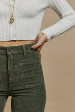 Load image into Gallery viewer, Green High Waist Square Pockets Corduroy Pants