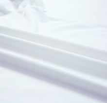 Load image into Gallery viewer, Solid Color Crew Neck Tee