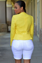 Load image into Gallery viewer, Denim Destroyed Bermuda Shorts