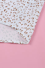 Load image into Gallery viewer, Crew Neck Long Sleeve Blouse