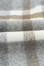 Load image into Gallery viewer, Plaid Print Pocket Women Shacket