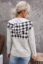 Load image into Gallery viewer, Plaid Splicing Pocketed Hoodie
