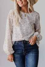 Load image into Gallery viewer, Crew Neck Long Sleeve Blouse