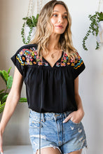 Load image into Gallery viewer, Geometric Floret Embroidered Short Sleeve Blouse
