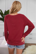 Load image into Gallery viewer, Wine Red Solid Crew Neck Pullover Sweatshirt