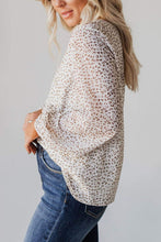 Load image into Gallery viewer, Crew Neck Long Sleeve Blouse