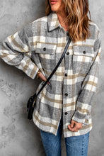 Load image into Gallery viewer, Plaid Print Pocket Women Shacket