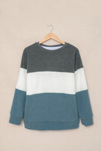 Load image into Gallery viewer, Oversized Colorblock Plush Sweatshirt