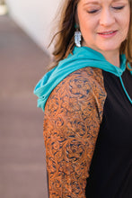 Load image into Gallery viewer, Western Print Color Block Plus Size Hoodie