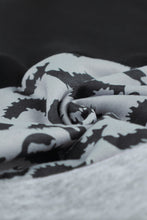 Load image into Gallery viewer, Colorblock Contrast Stitching Sweatshirt with Slits