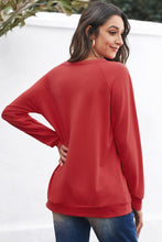 Load image into Gallery viewer, Simple Heart Graphic Valentine's Sweatshirt