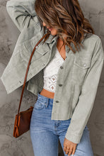 Load image into Gallery viewer, Raw Hem Flap Pockets Cropped Corduroy Jacket