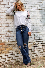Load image into Gallery viewer, Dark Washed Distressed Flare Bottom Jeans