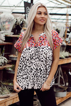 Load image into Gallery viewer, Mix Print Tassel Tie Blouse