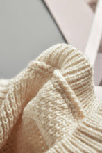 Load image into Gallery viewer, Color Block Netted Texture Pullover Sweater