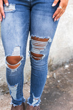 Load image into Gallery viewer, High Waist Distressed Skinny Jeans