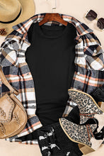 Load image into Gallery viewer, Solid Color Crew Neck Tee