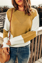 Load image into Gallery viewer, Two-Tone Chevron Pullover Sweater