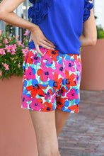 Load image into Gallery viewer, Floral Print Belted Shorts