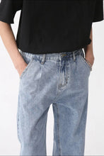 Load image into Gallery viewer, 077ec100-74f9-44e7-a2d8-c367ec48ca77-Max
