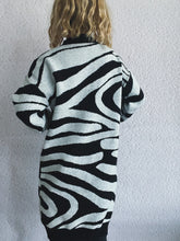 Load image into Gallery viewer, 08101dacc3784b02a887a60b06652212-Max-Origin

