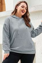 Load image into Gallery viewer, Gray Kangaroo Pockets Quilted Plus Size Hoodie
