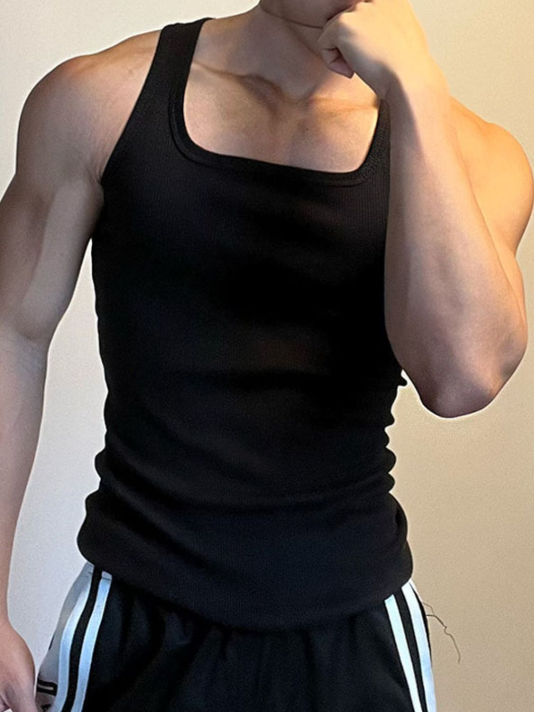 237b38fc-b1bc-4ab5-9e21-2b9770cee070-Max