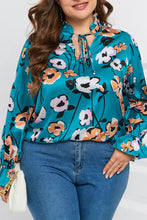 Load image into Gallery viewer, Sky Blue Floral Print V Neck Plus Size Blouse
