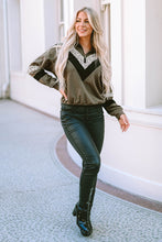Load image into Gallery viewer, Green Leopard Contrast Splicing Quarter Zip Sweatshirt
