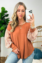 Load image into Gallery viewer, Gold Flame Floral Patchwork Puff Sleeve Filled Neck Blouse
