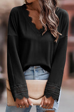 Load image into Gallery viewer, Black Ribbed Texture Lace Trim V Neck Long Sleeve Top
