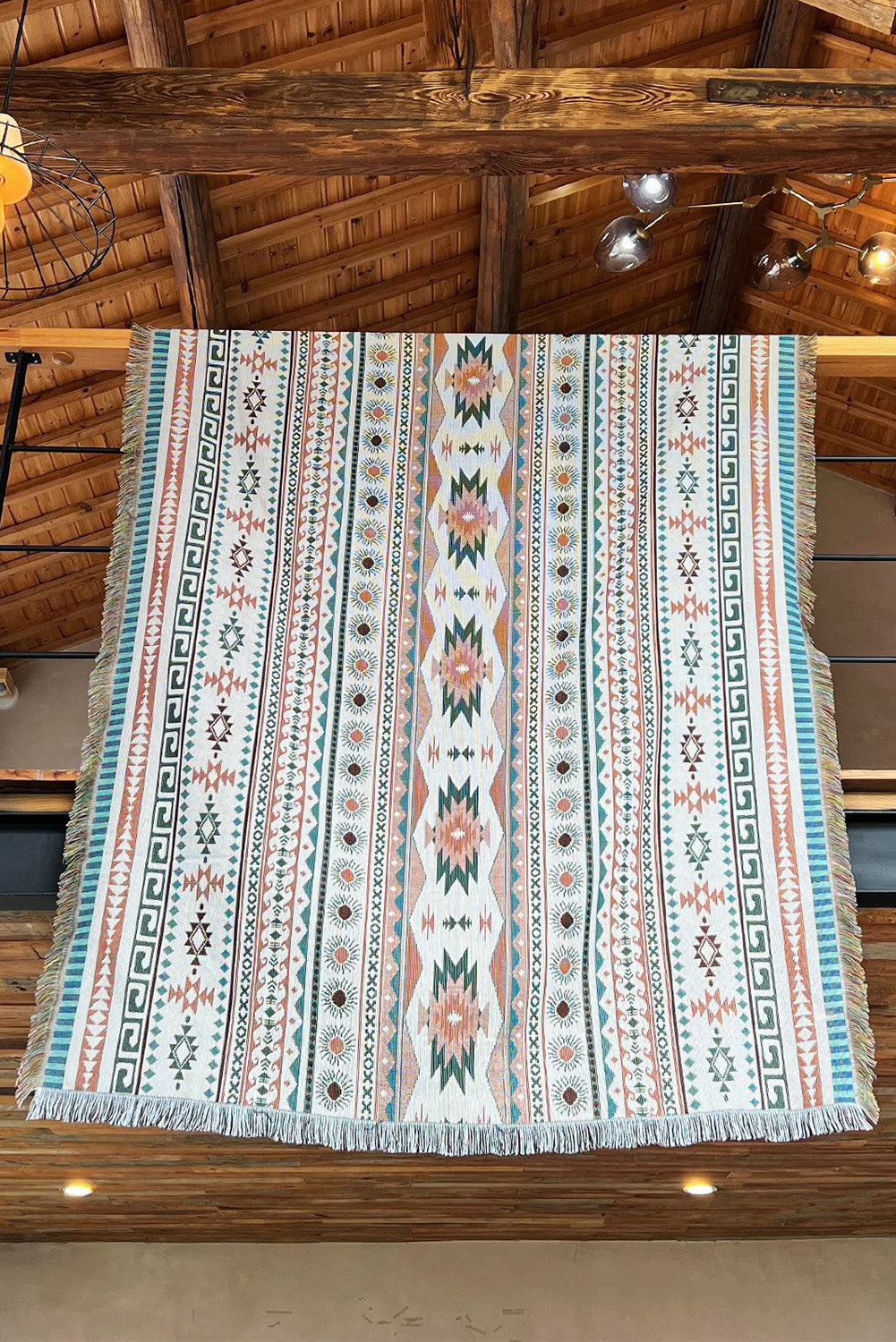 Bright White Western Pattern Tasseled Large Blanket 160*130cm