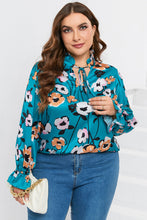 Load image into Gallery viewer, Sky Blue Floral Print V Neck Plus Size Blouse
