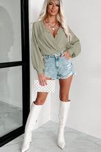 Load image into Gallery viewer, Green Exposed Seam Buttons Front Waffle Knit Cardigan
